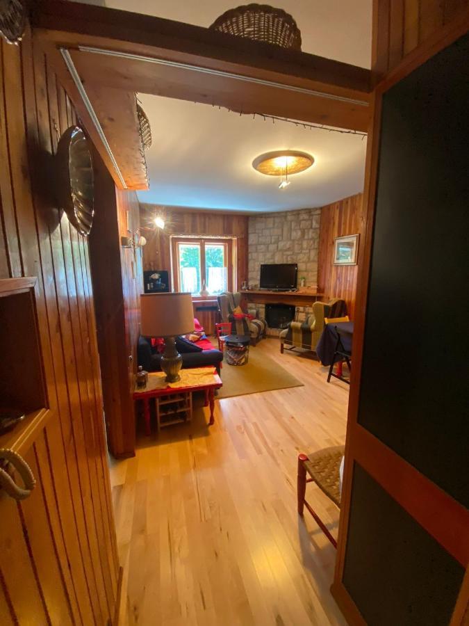 Incantevole E Confortevole Con Camino Holiday home *